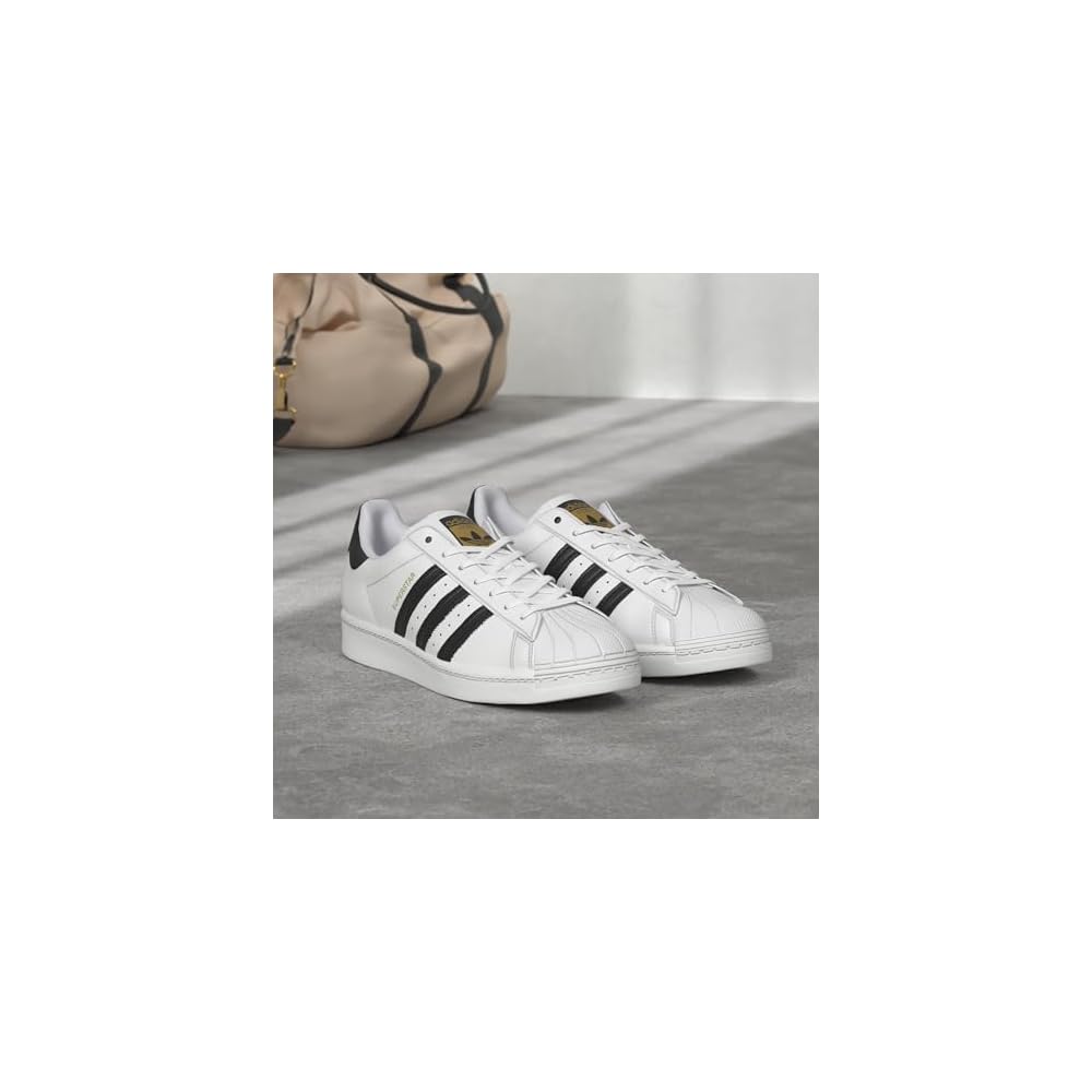 White/Black/White