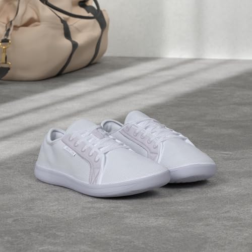 W81 | All White