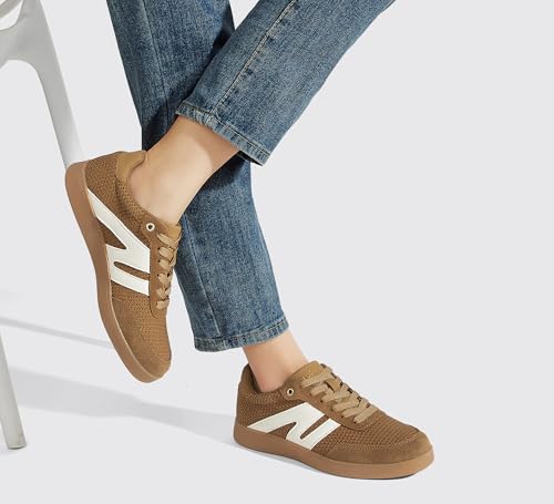 Brown/White W