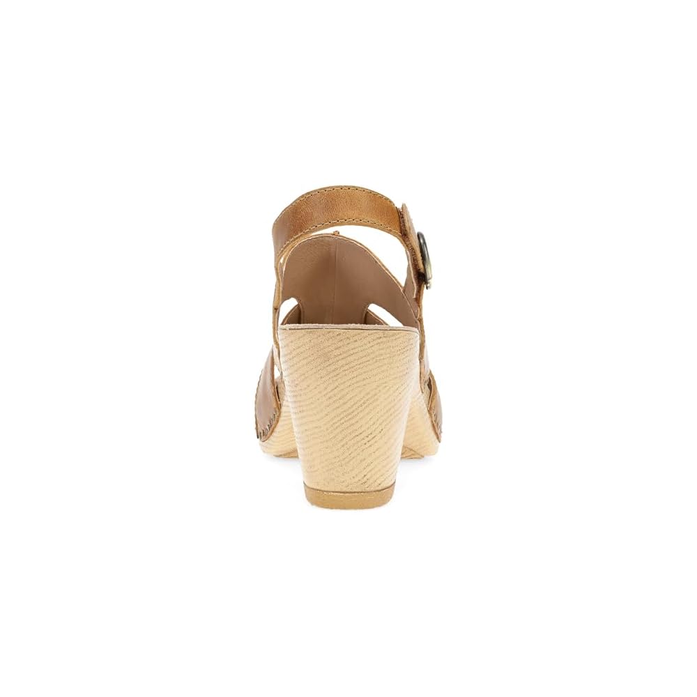 Tan