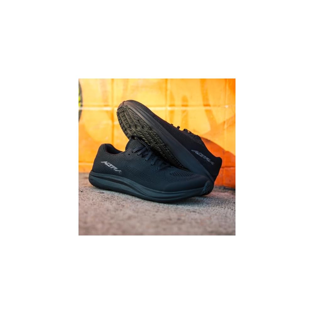Black/Black/Black