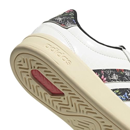 Off White/Black/Warm Vanilla