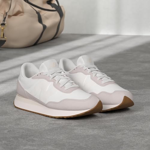 Nimbus Cloud/White/Moonbeam