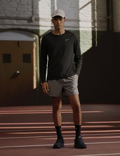 Black/Black/Dark Smoke Grey