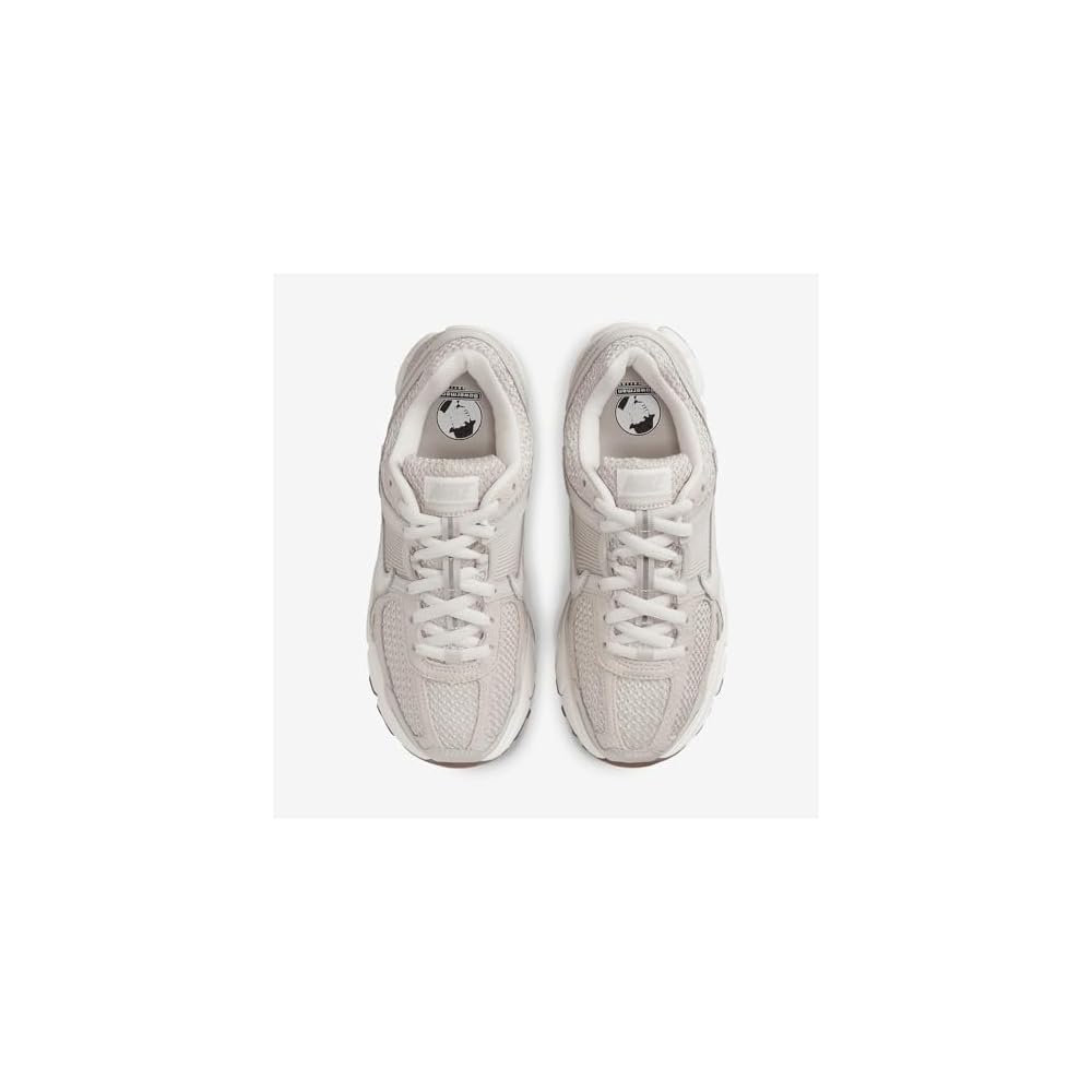 Light Orewood Brown/Metallic Silver/Gum Medium...