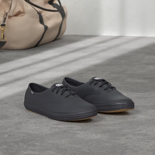 Black/Black Leather