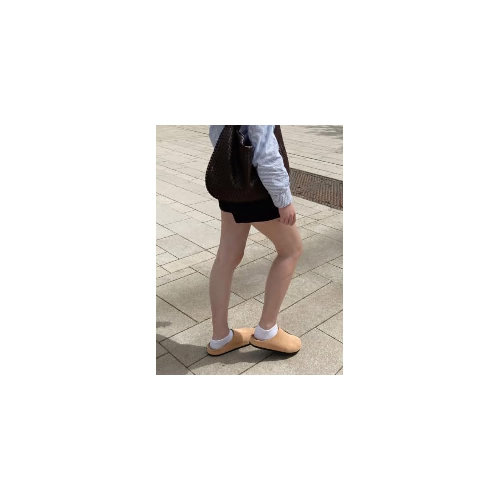 Suede Light Brown