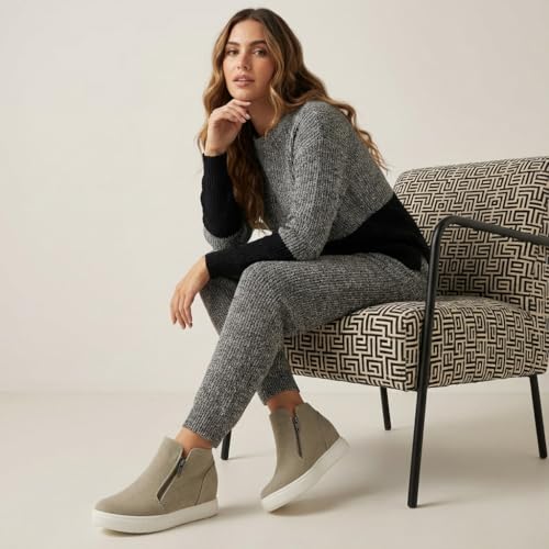 Grey Canvas