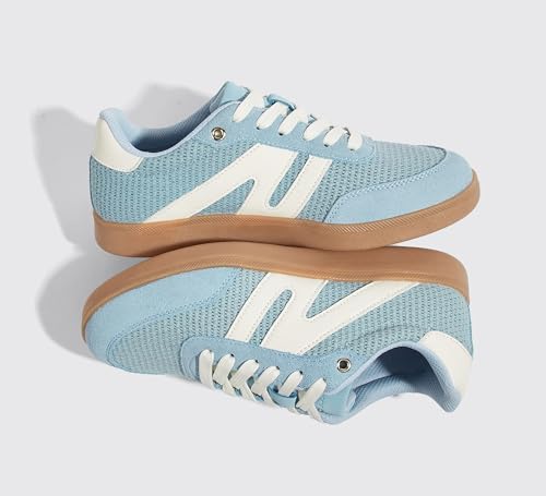 Blue/White W