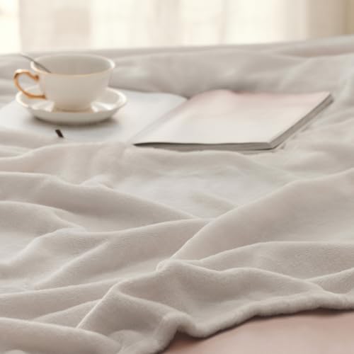 06 - Linen Beige