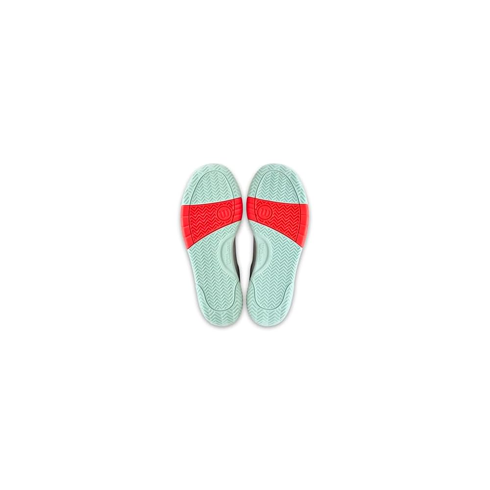 White/Bay/Fiery Coral