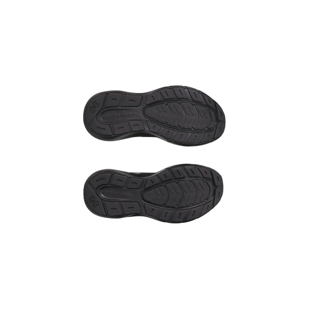 (002) Black/Black/Black