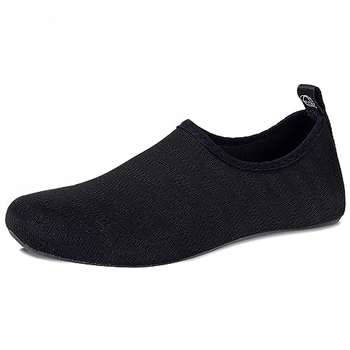 Lxy.black