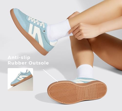 Blue/White W