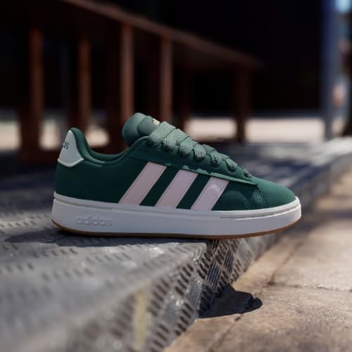 Collegiate Green/Wonder Quartz/Linen Green
