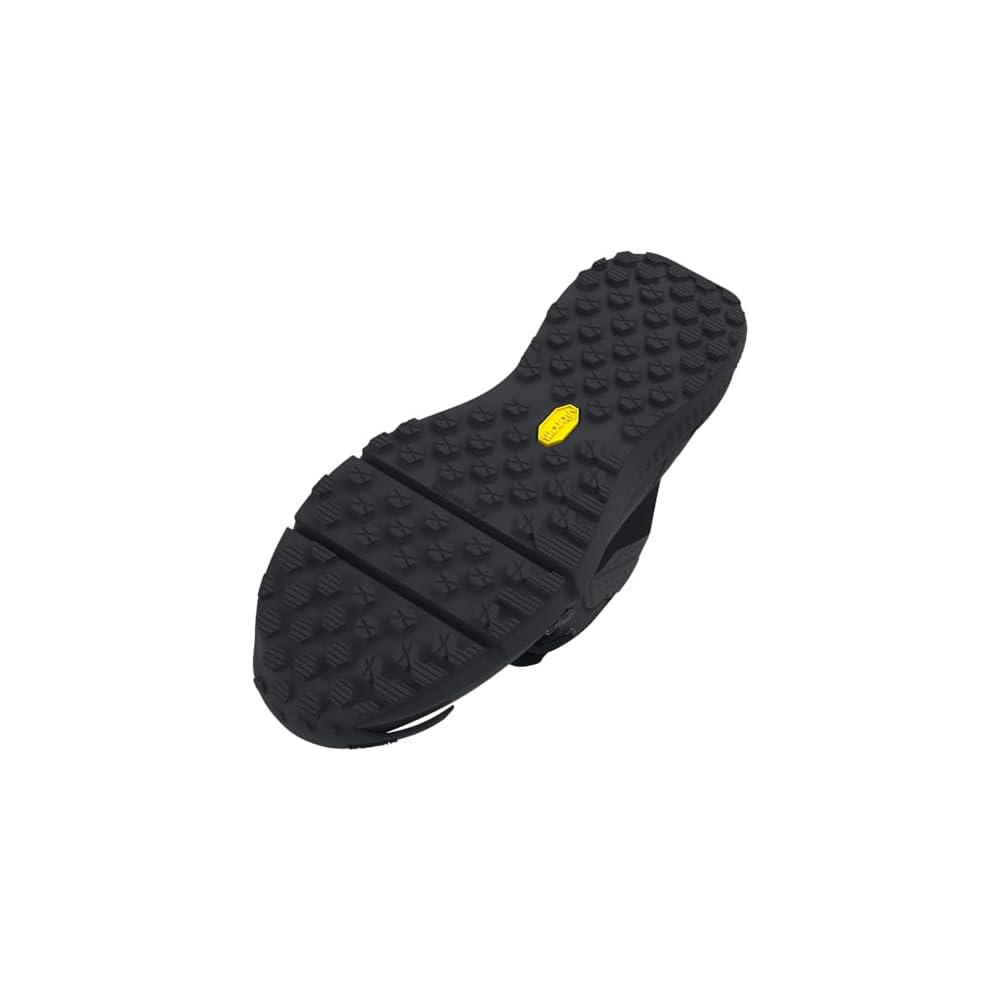 (001) Black/Black/Jet Gray