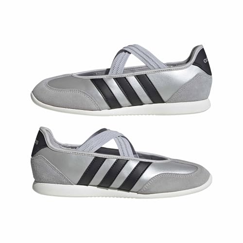 Silver Metallic/Black/Off White