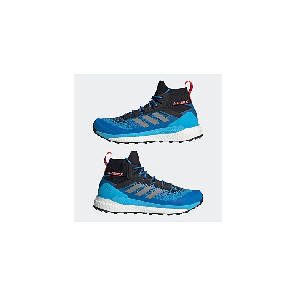 Core Black/Grey Three/Blue Rush