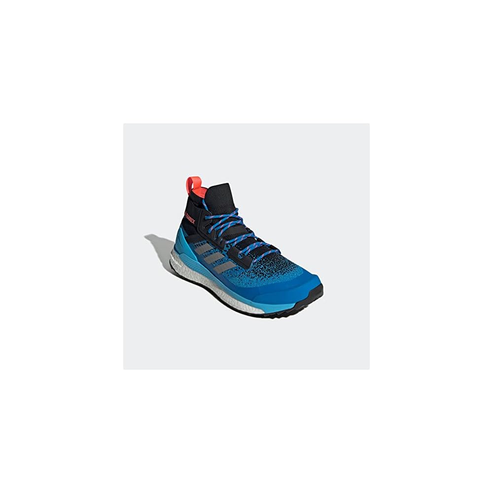 Core Black/Grey Three/Blue Rush