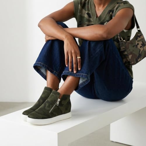 Camo Canvas