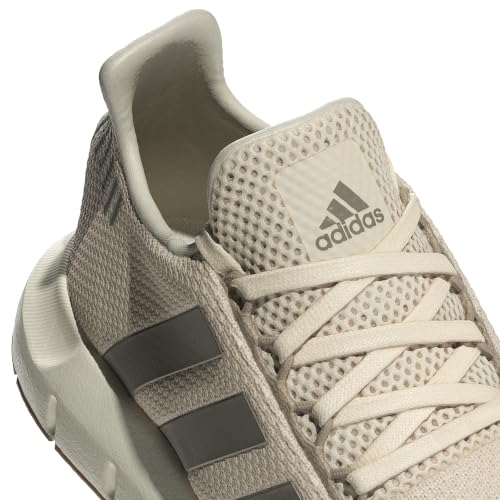 Wonder White/Cyber Metallic/Off White
