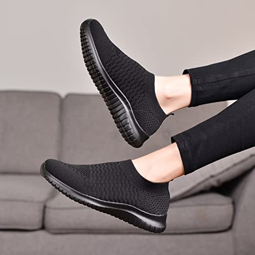 06703 All Black