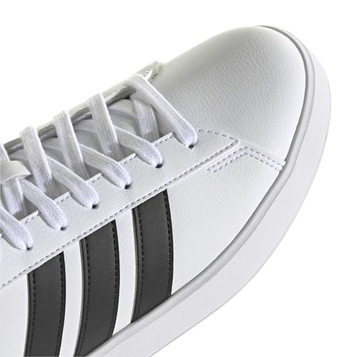 White/Black/White