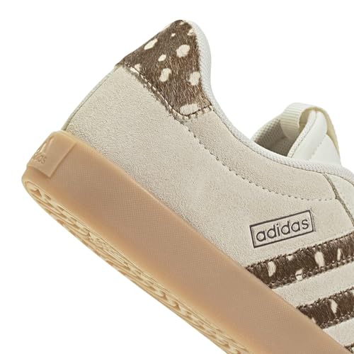 Off White/Preloved Brown/Shadow Brown