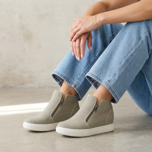 Grey Canvas