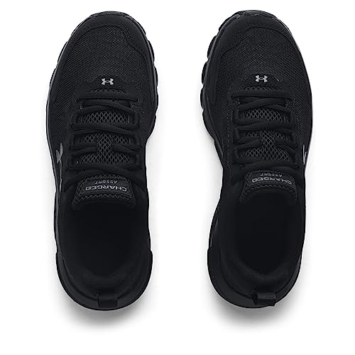 Black (002)/Black