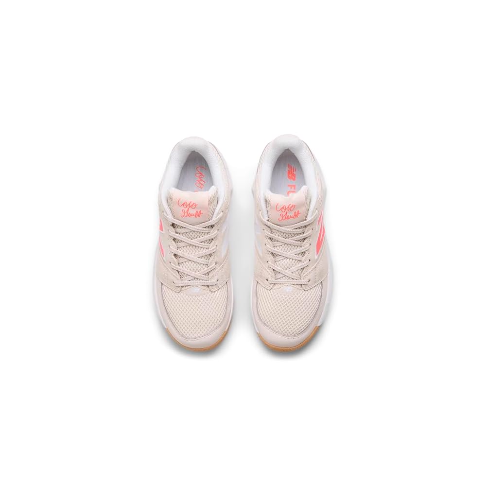 Bisque/Urgent Red