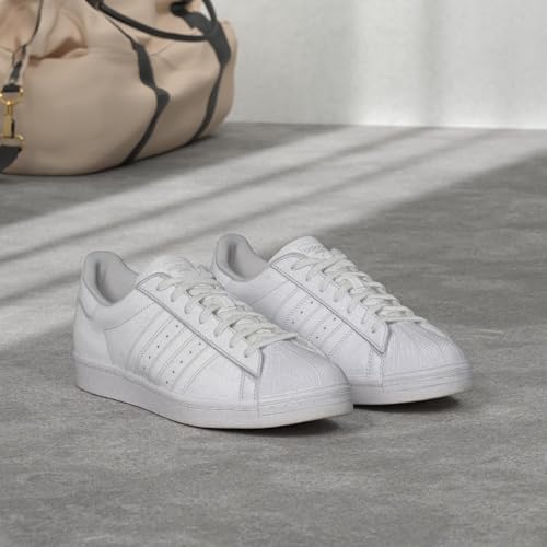 White/White/White