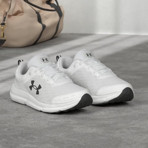 (104) White/Black/Black