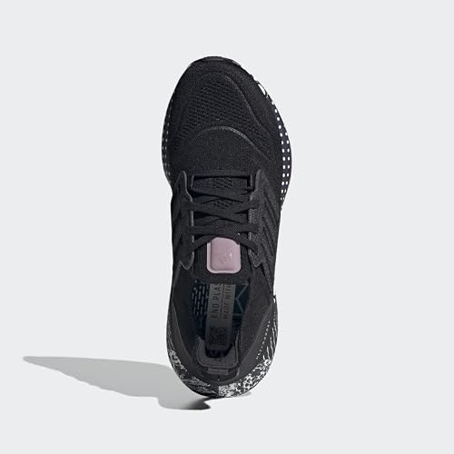 Core Black/Core Black/Magic Mauve