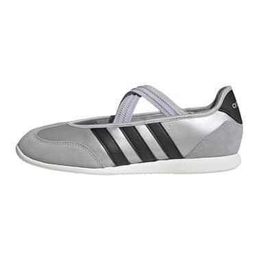Silver Metallic/Black/Off White