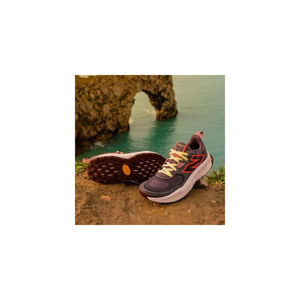 Licorice/Gulf Red/Pink Granite