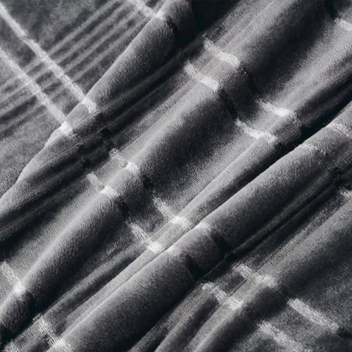Checkered Dark Grey