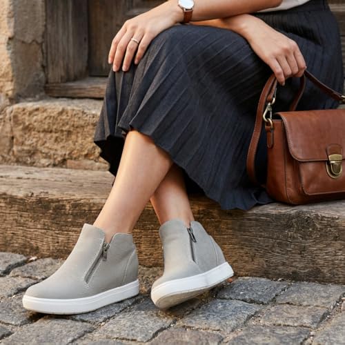 Grey Canvas