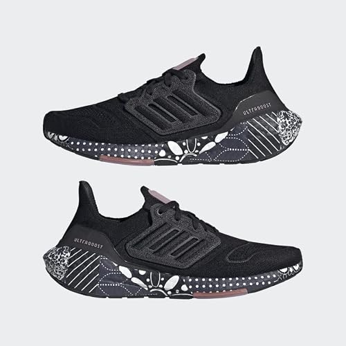 Core Black/Core Black/Magic Mauve