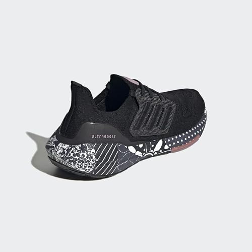 Core Black/Core Black/Magic Mauve