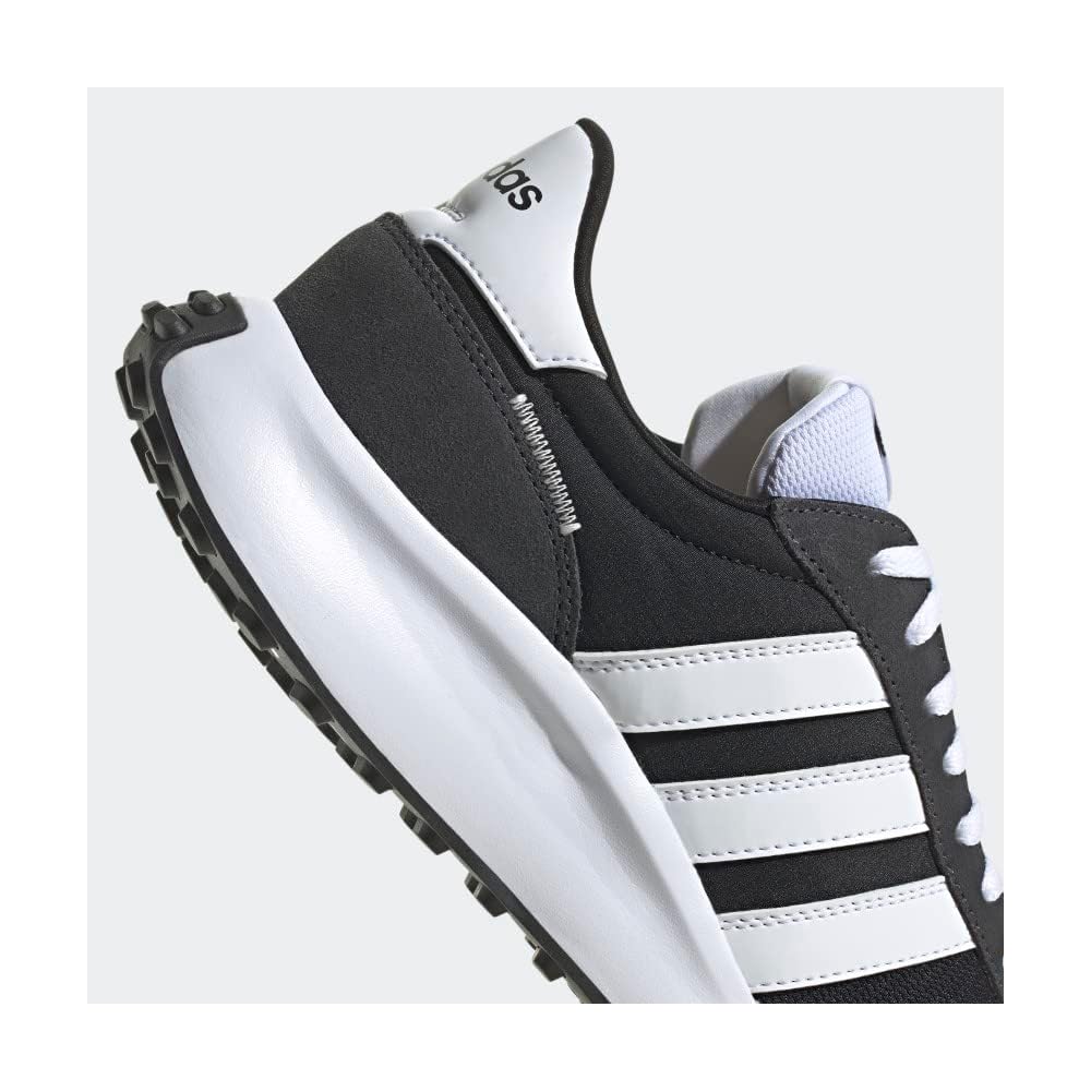 Black/White/Carbon