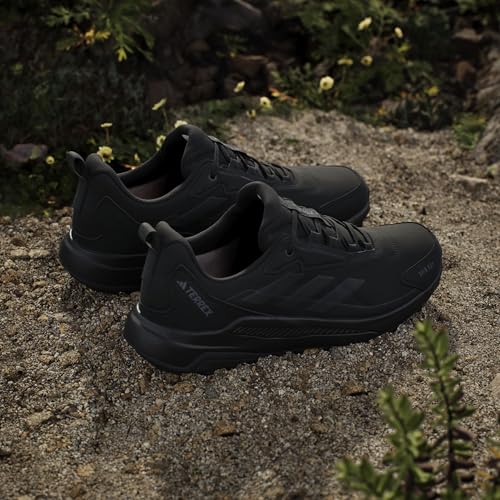 Black/Black/Grey