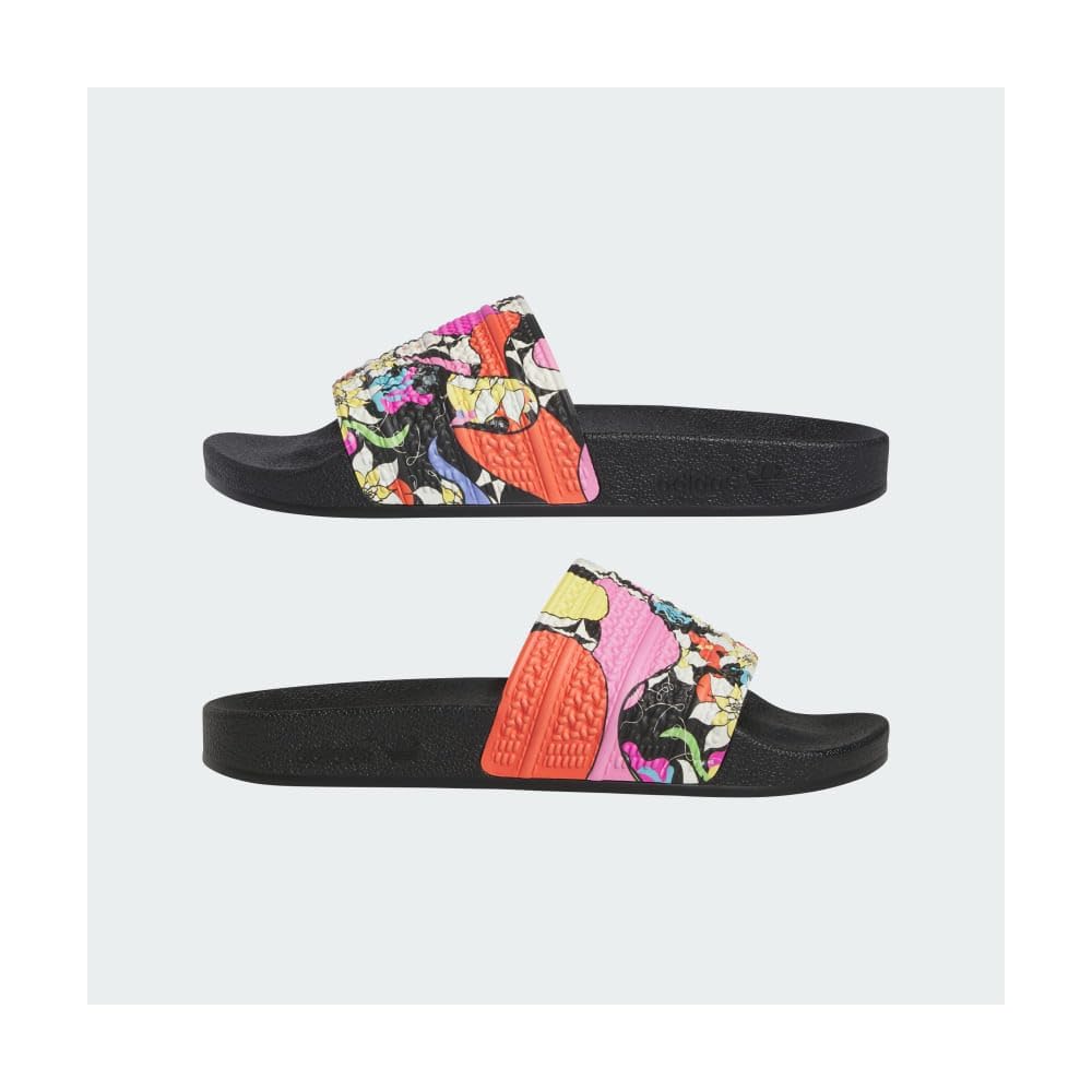 Core Black/Off White/Core Black