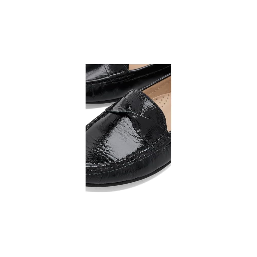 Black Svelte Patent Leather