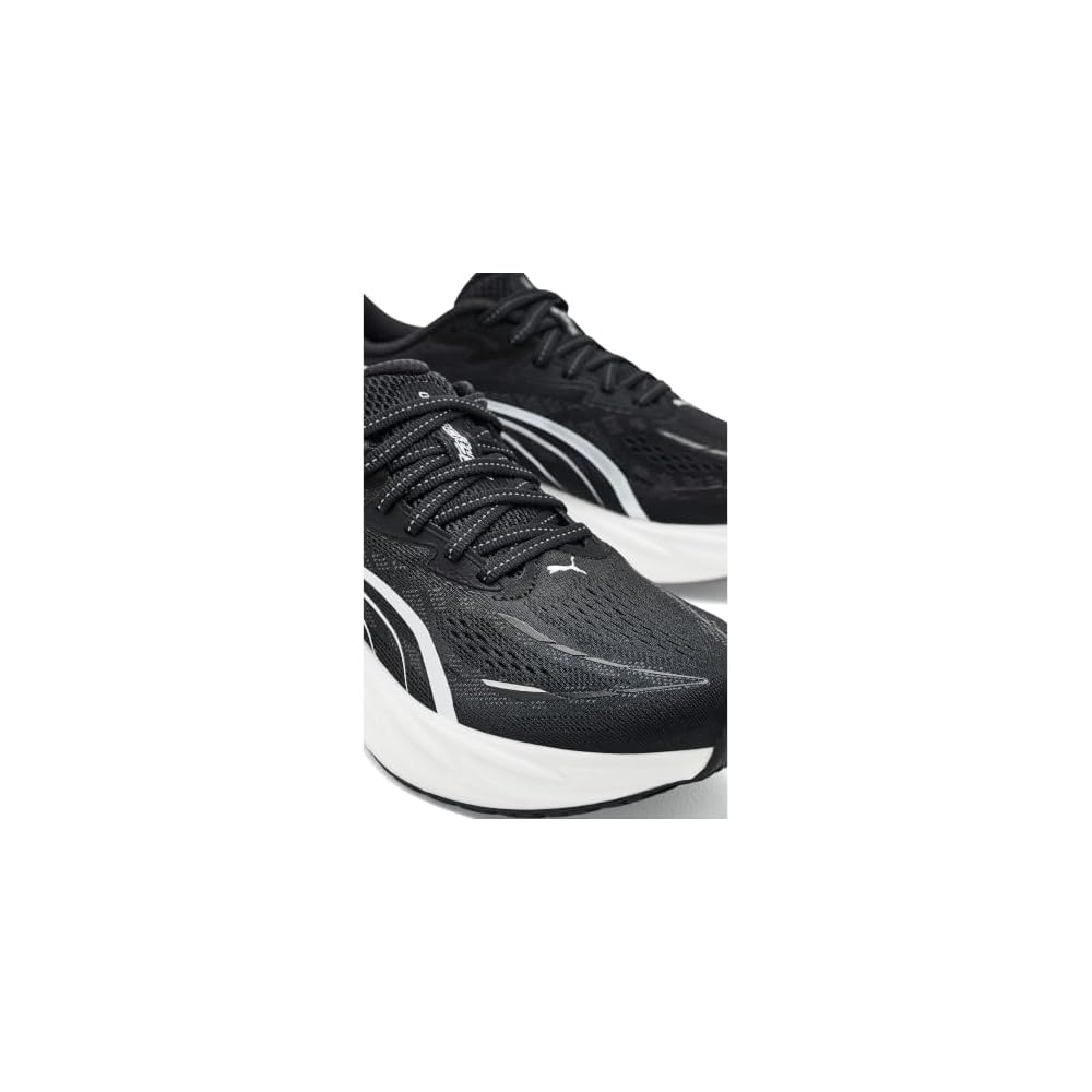 Black/White