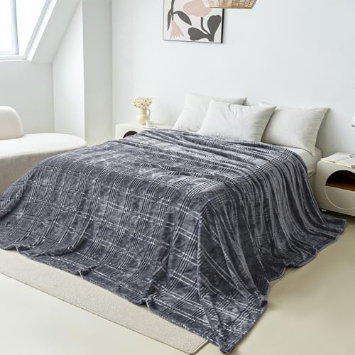 Checkered Dark Grey