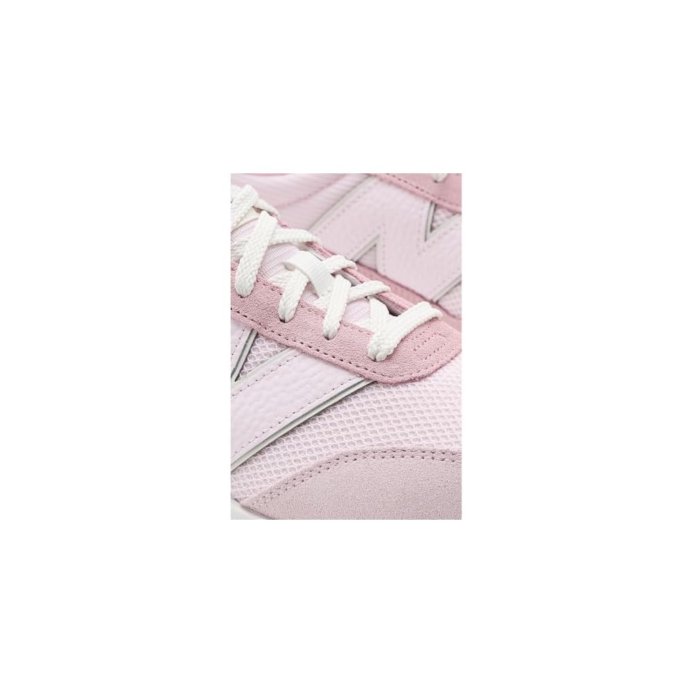 Pink Chalk/Pebble