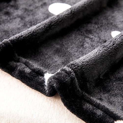 Black/White Dots