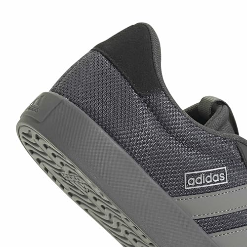 Grey/Solid Grey/Dark Grey