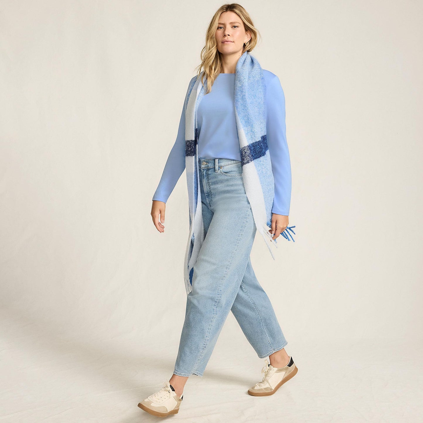 Lands' End Womens Long Sleeve Relaxed Supima Cotton Crew Neck T Shirt Clear Blue Sky Tall Small